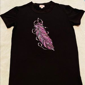 Lularoe Liv tshirt